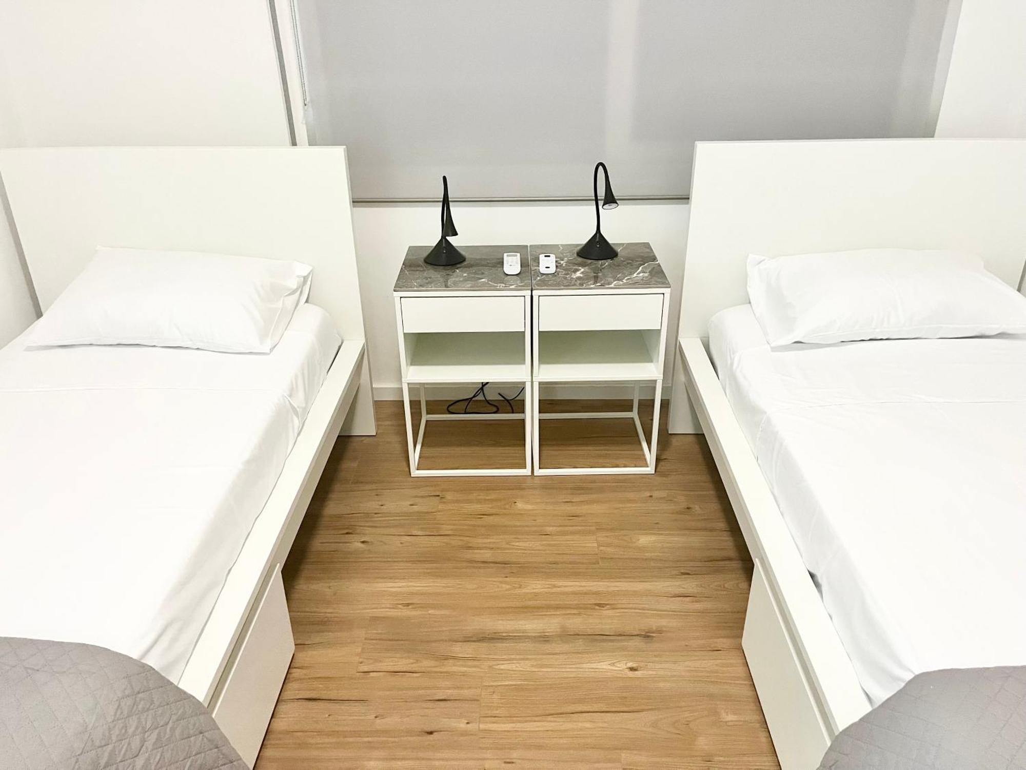 Modern Apartment Near Mckenzie Beach Larnaca Bagian luar foto
