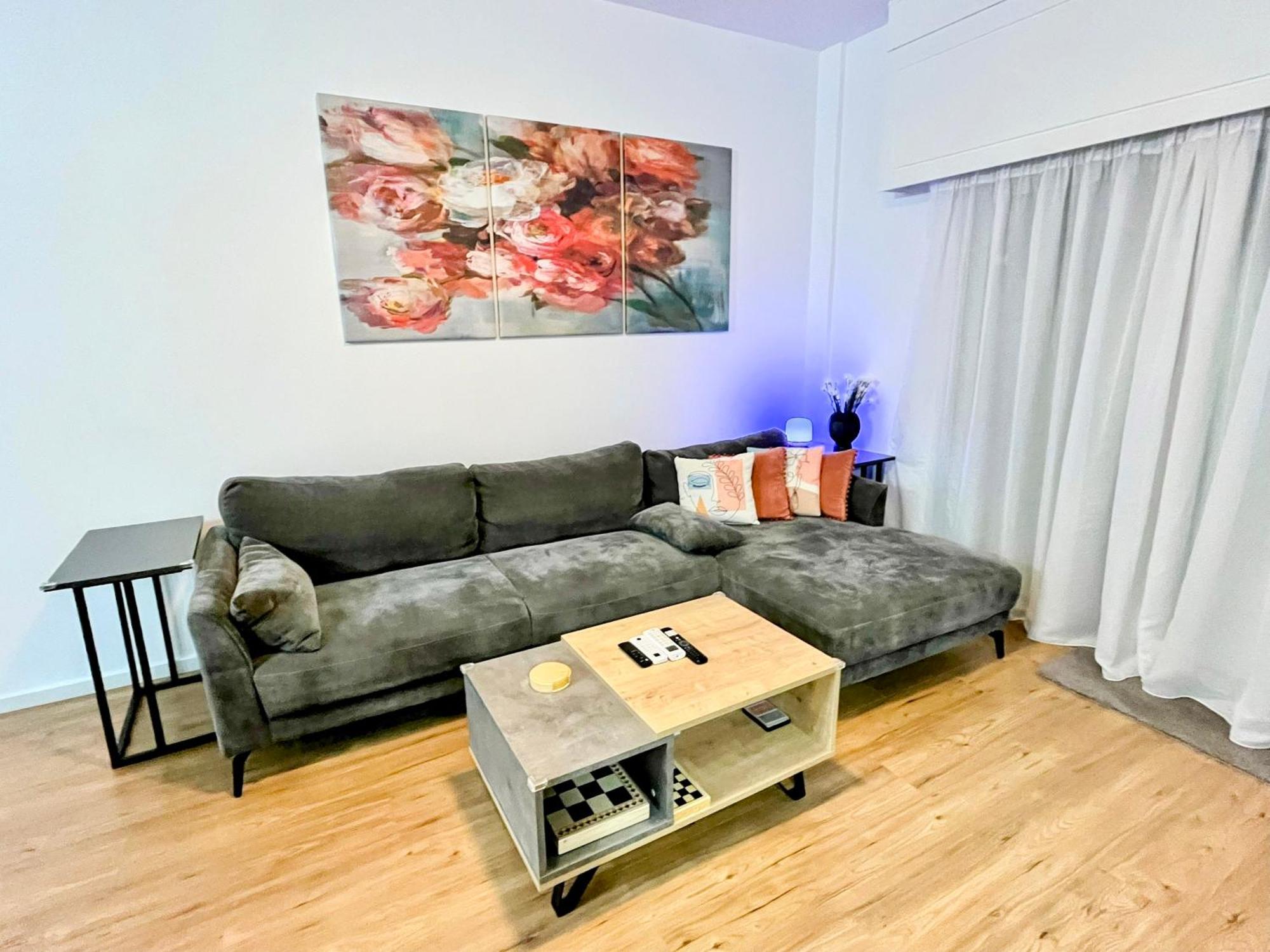 Modern Apartment Near Mckenzie Beach Larnaca Bagian luar foto